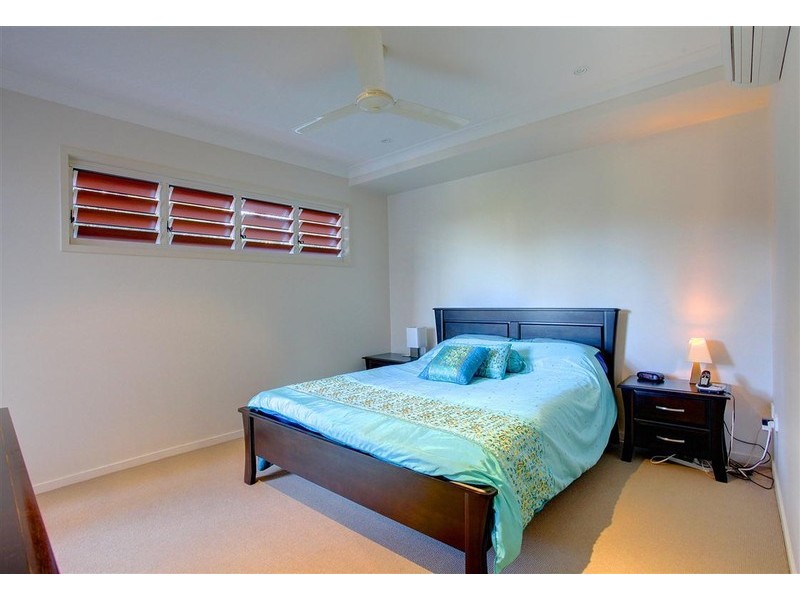 2/108 The Esplanade, Belgian Gardens QLD 4810