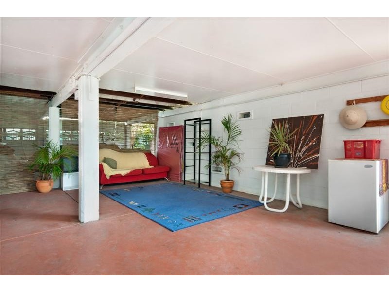 206 Charles Street, Cranbrook QLD 4814