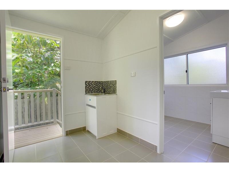 2 Burton Street, Mysterton QLD 4812