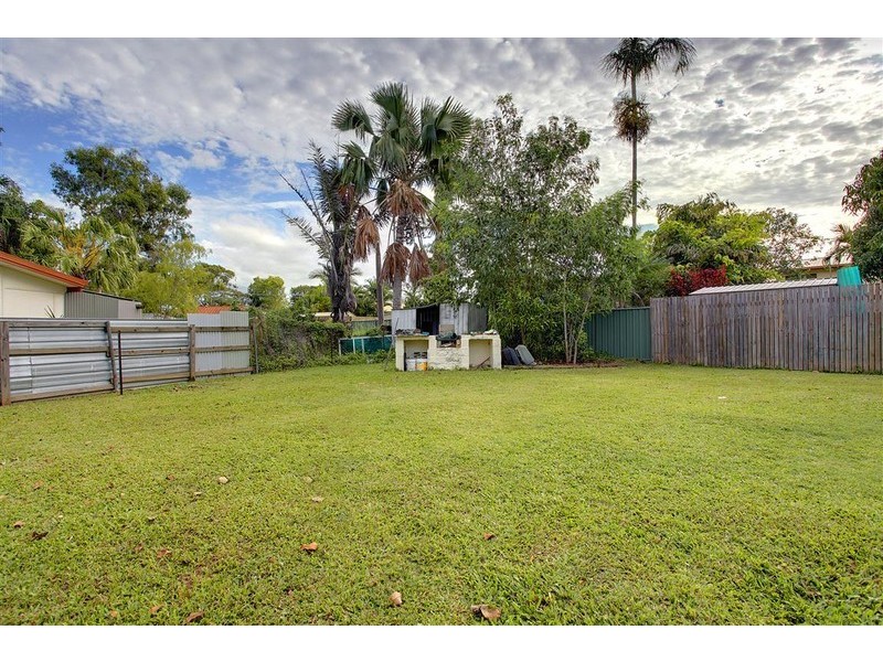 33 Gannet Crt, Condon QLD 4815