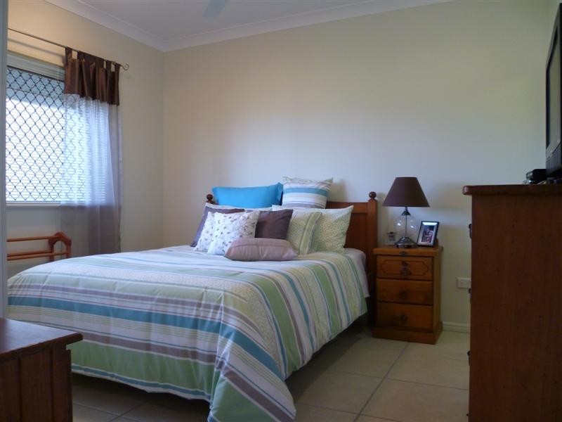 5/12 – 14 Martinez Av, West End QLD 4810