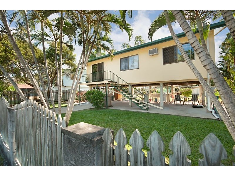 135 MILES AVENUE, Kelso QLD 4815