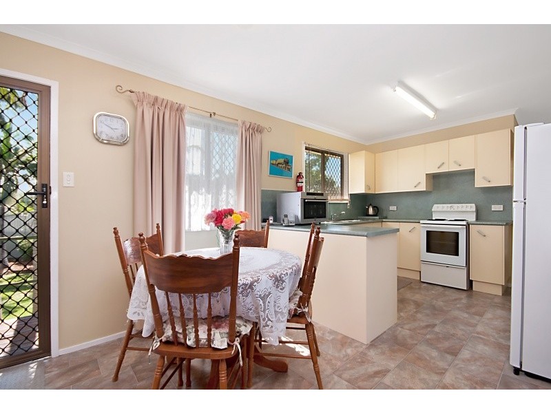 135 MILES AVENUE, Kelso QLD 4815