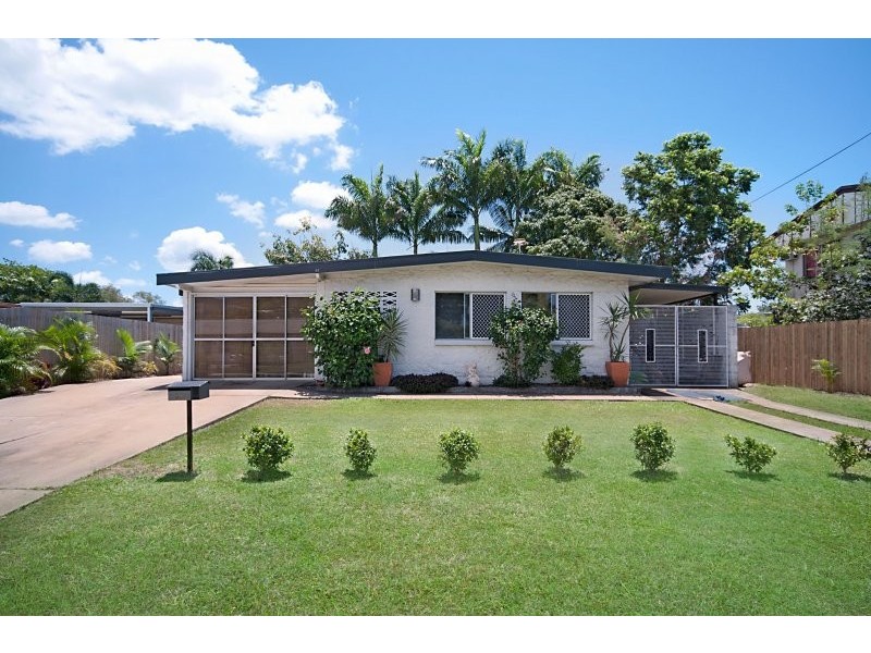 85 Albert Street, Cranbrook QLD 4814