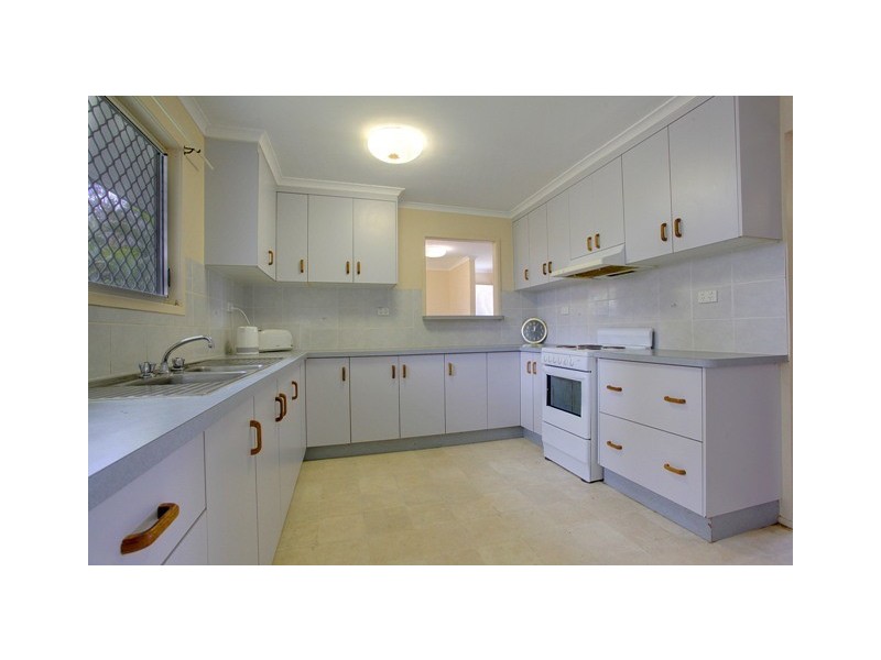 27 Starling Crt, Condon QLD 4815