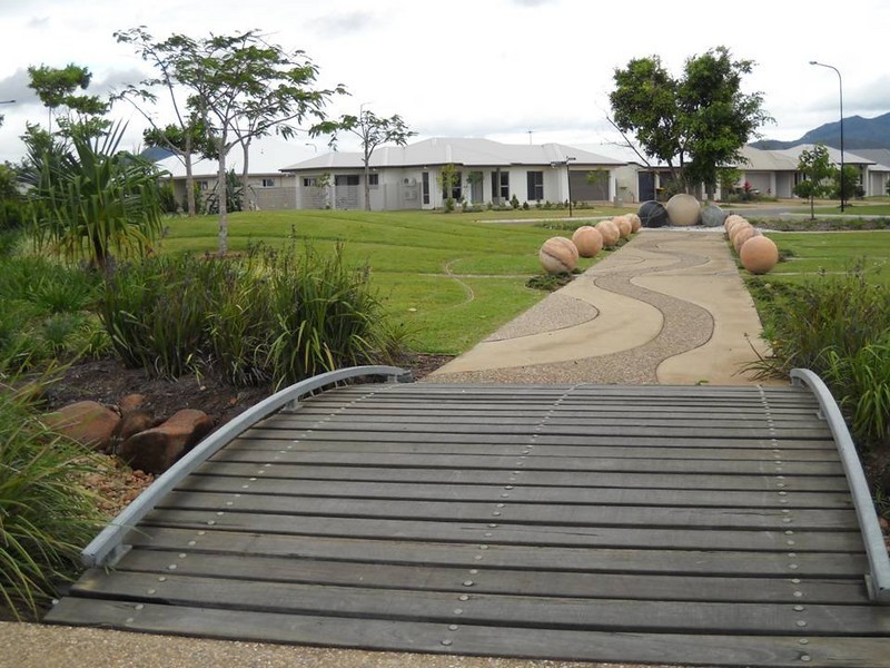 17 Derwent Circuit, Kelso QLD 4815