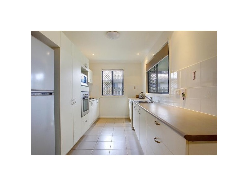 18 THORNBILL CLOSE, Kelso QLD 4815