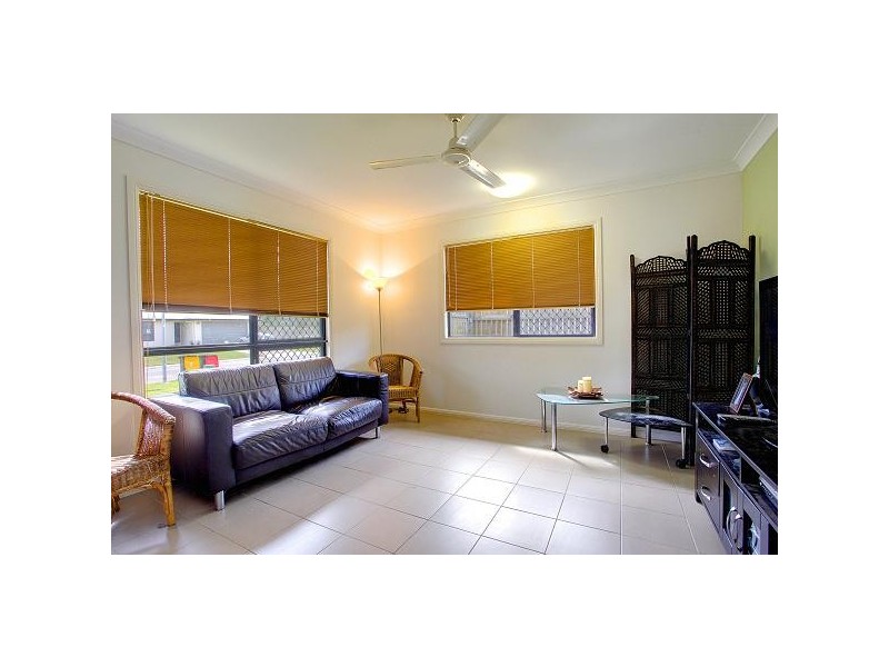 18 THORNBILL CLOSE, Kelso QLD 4815