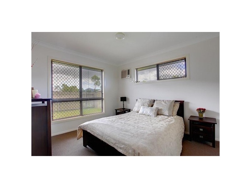 18 THORNBILL CLOSE, Kelso QLD 4815