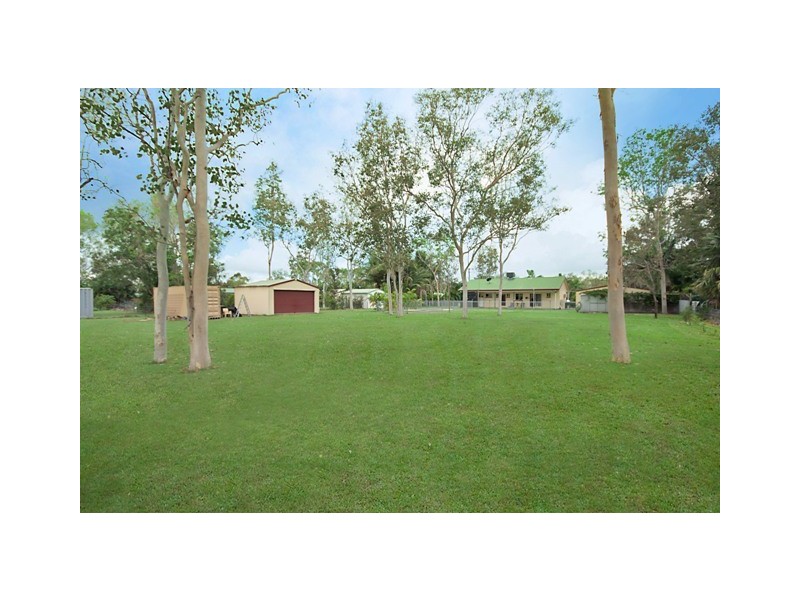 233  Kelso Drive, Kelso QLD 4815