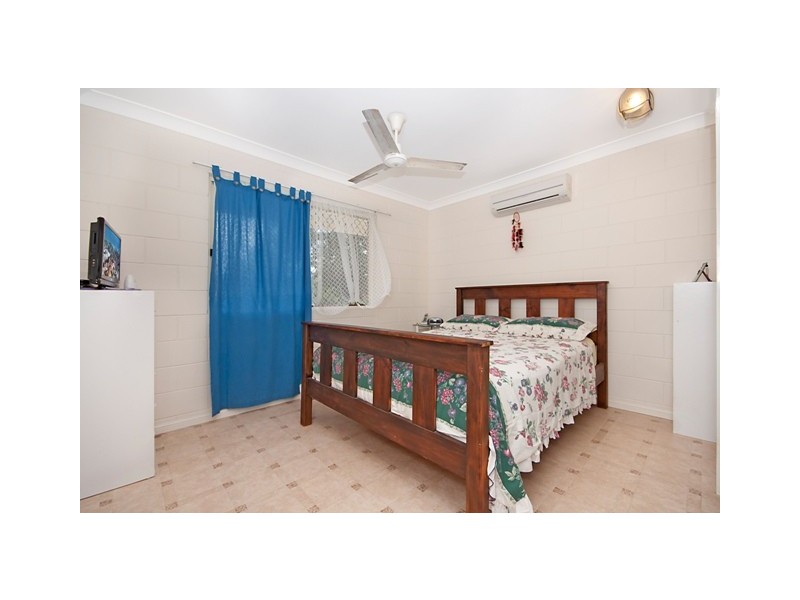 233  Kelso Drive, Kelso QLD 4815