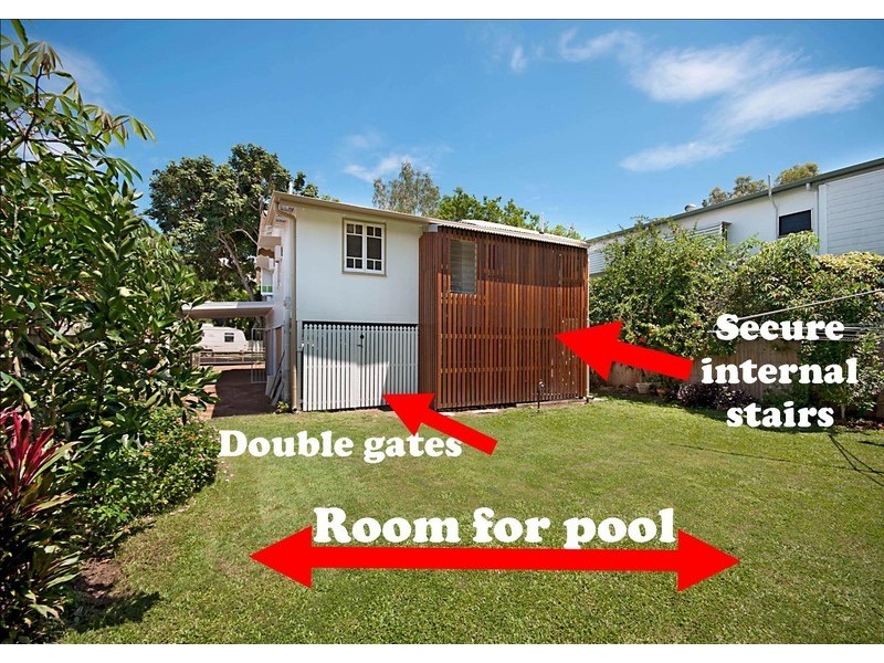 6 Sooning Street, Hermit Park QLD 4812