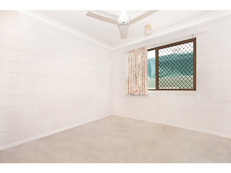 2/26 Meenan Street, Garbutt QLD 4814