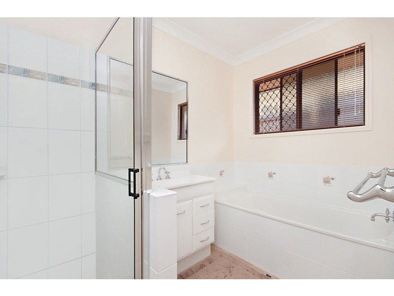 60 Cockatoo Circuit, Douglas QLD 4814