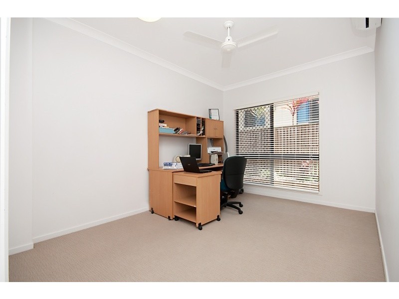 97 Shutehaven Cct, Bushland Beach QLD 4818