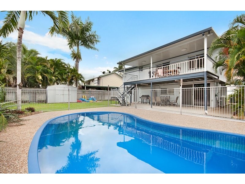 2 POMPEII STREET, Kelso QLD 4815