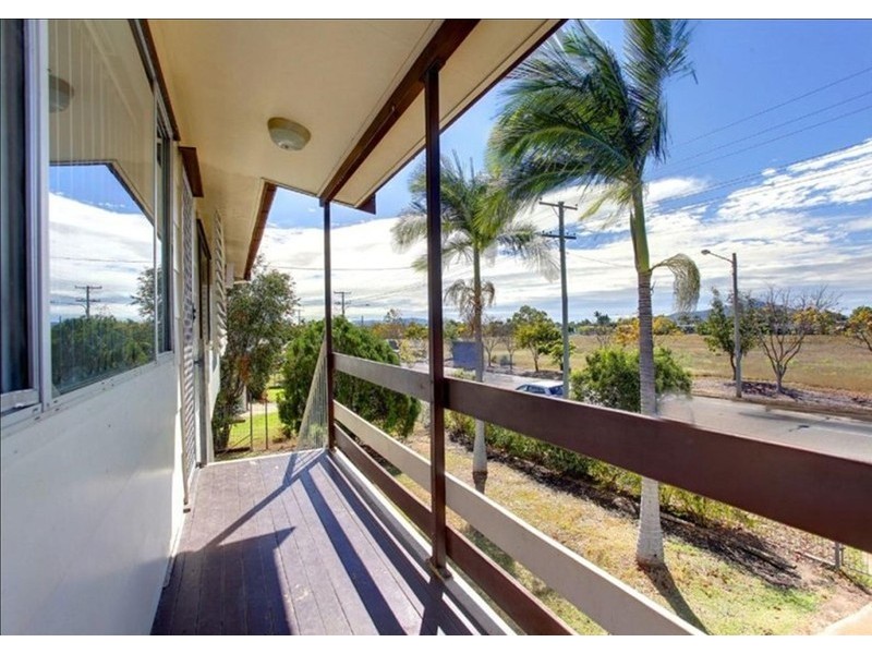 41 Banfield Drive, Mount Louisa QLD 4814