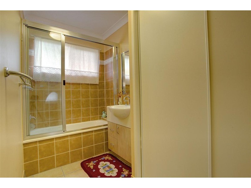 5 Fitzgerald Cr, Kirwan QLD 4817