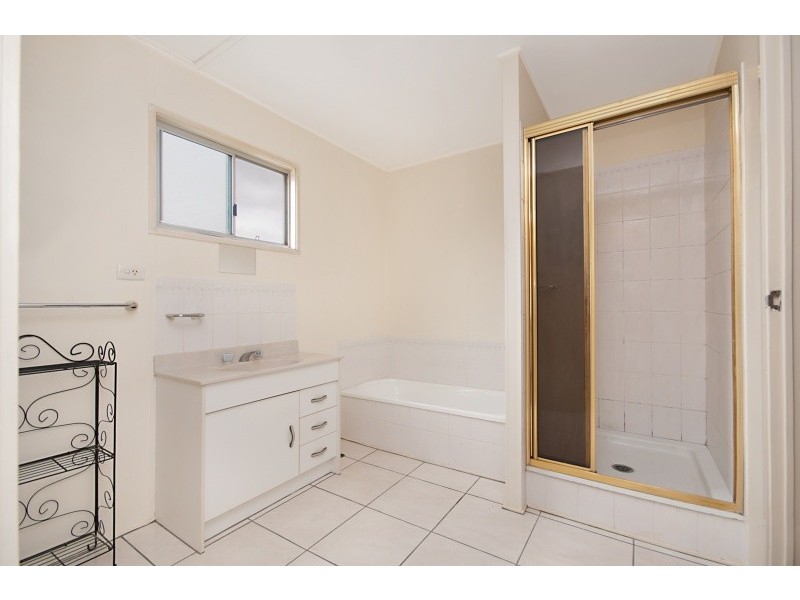 2 Pingel Court, Cranbrook QLD 4814