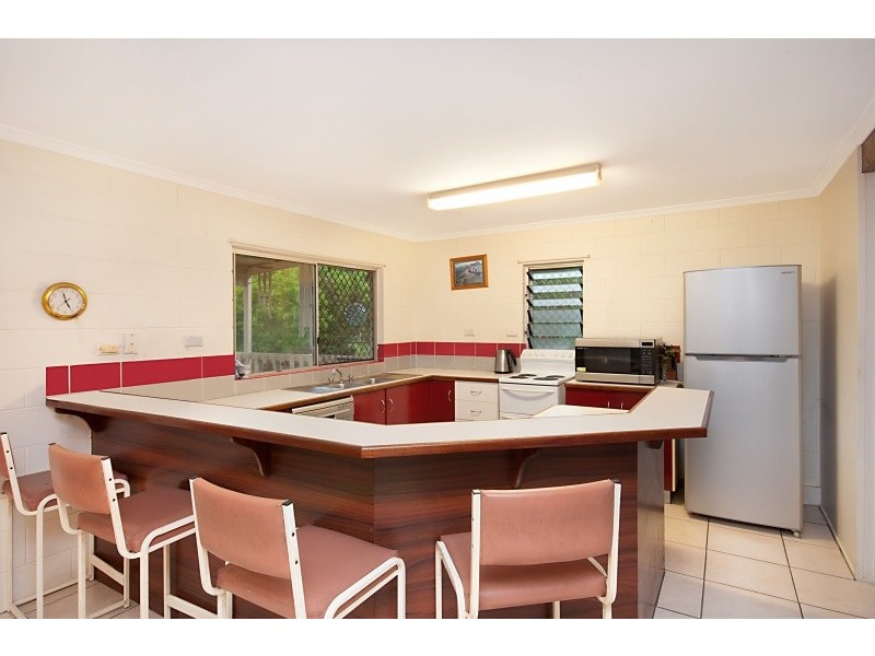 2 Pingel Court, Cranbrook QLD 4814