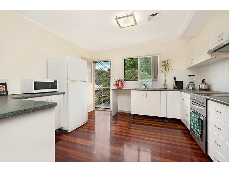 17 Lerida street, Kirwan QLD 4817