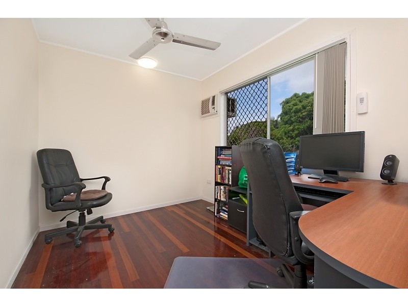 17 Lerida street, Kirwan QLD 4817