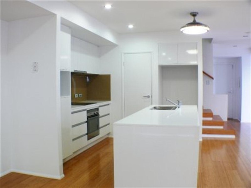 lot 610 Kahana Av, Burdell QLD 4818