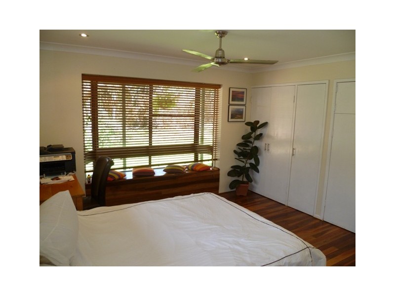 106 Toolakea Beach Road, Bluewater QLD 4818