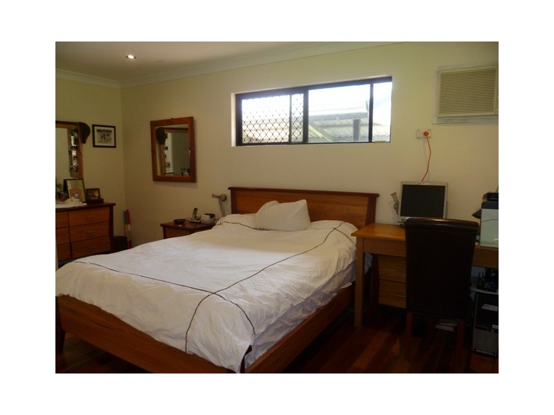 106 Toolakea Beach Road, Bluewater QLD 4818