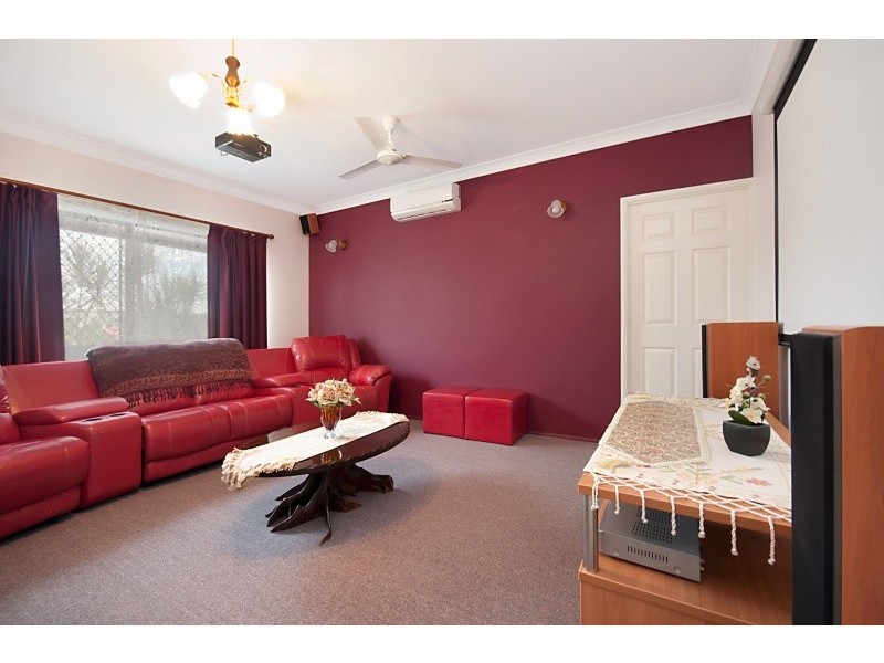 4 Angelus Place, Kirwan QLD 4817