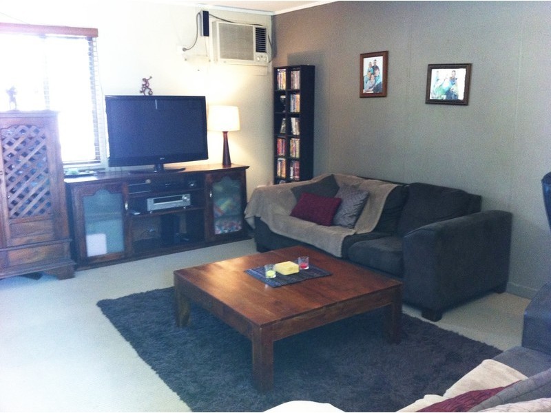 4 Awanui Place, Rasmussen QLD 4815