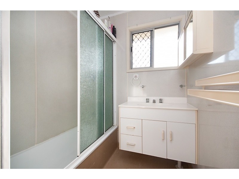 42  Riechelmann St, Heatley QLD 4814