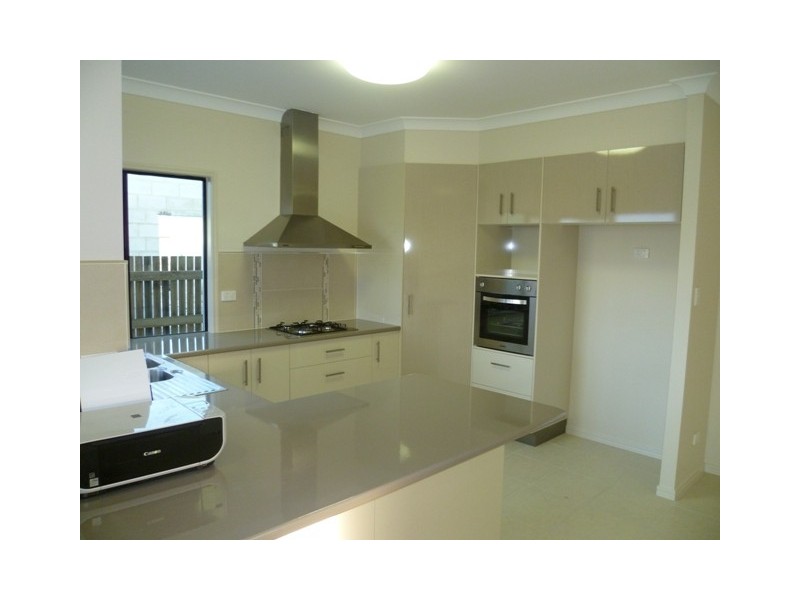 52 Marquise circuit, Burdell QLD 4818