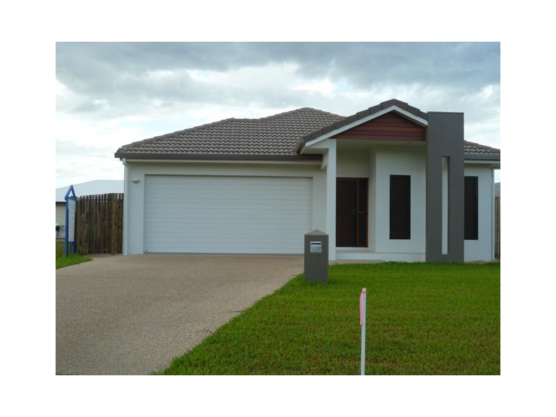 52 Marquise circuit, Burdell QLD 4818