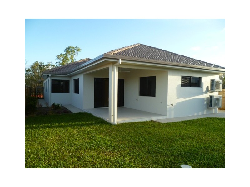 52 Marquise circuit, Burdell QLD 4818