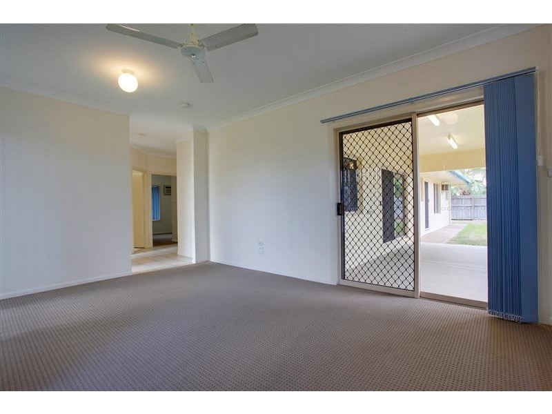 12 Florida Place, Kirwan QLD 4817