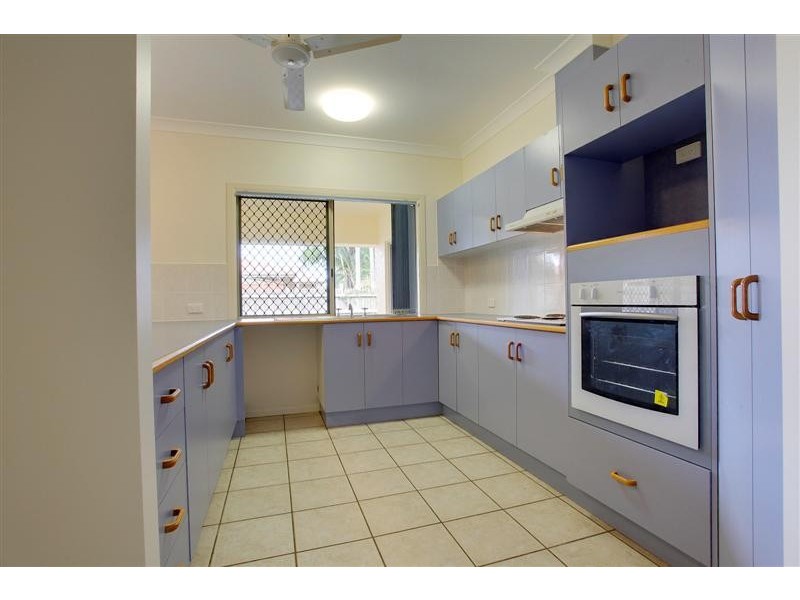 12 Florida Place, Kirwan QLD 4817