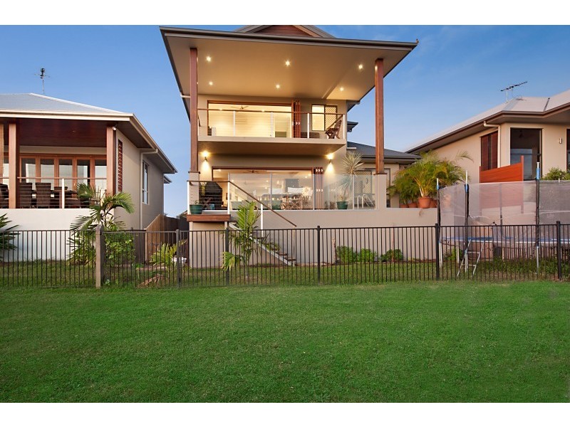 8 Riverwood Drive, Idalia QLD 4811