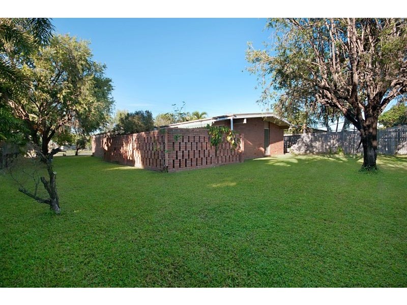 143 Charles St, Heatley QLD 4814