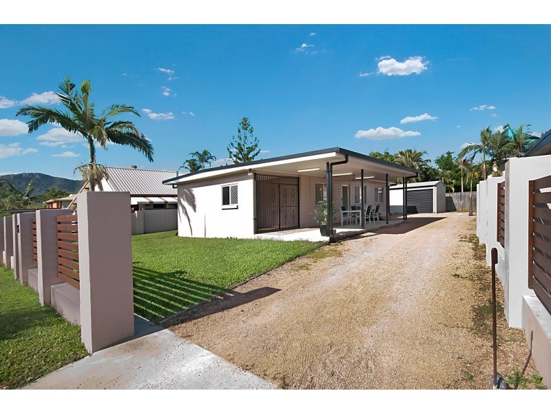 21 Gilli Crescent, Cranbrook QLD 4814