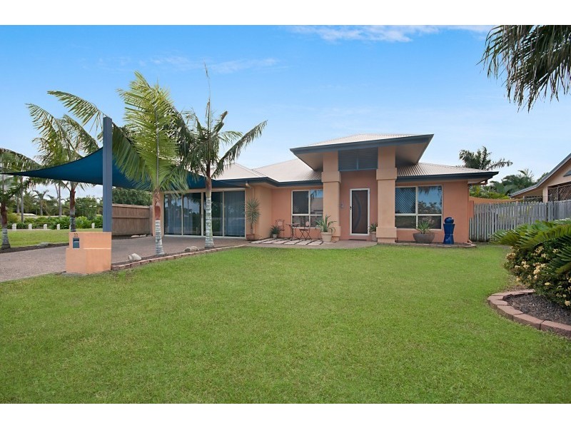 33 Burbank Way, Kirwan QLD 4817
