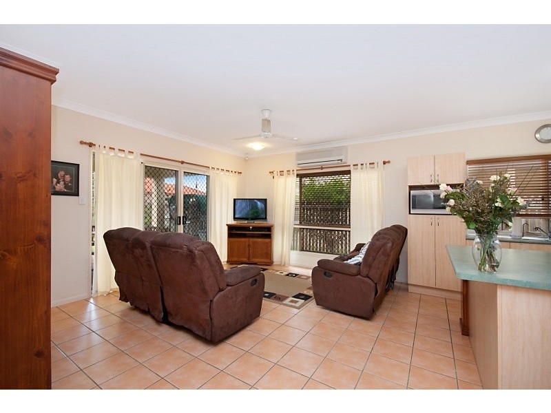 3 Torenia, Kirwan QLD 4817