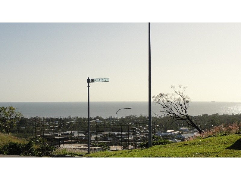 93 Goicoechea Drive, Bushland Beach QLD 4818