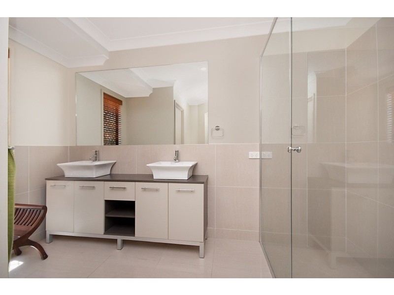 2 Goicoechea Drive, Bushland Beach QLD 4818