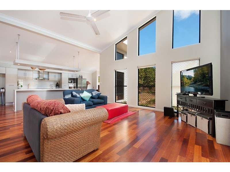 2 Goicoechea Drive, Bushland Beach QLD 4818