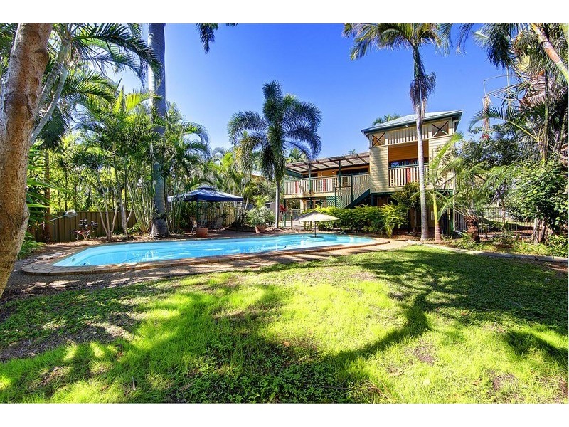 27 Mckillop street, Belgian Gardens QLD 4810