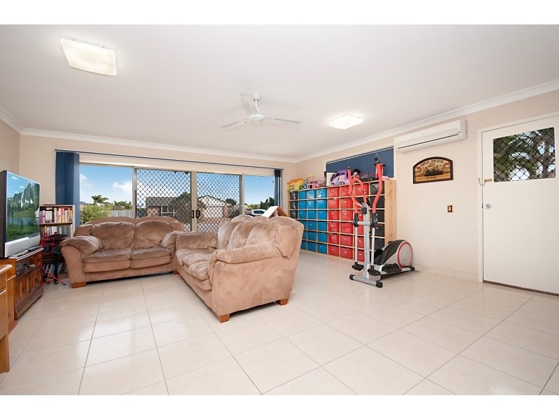 18 Finlay Court, Kirwan QLD 4817
