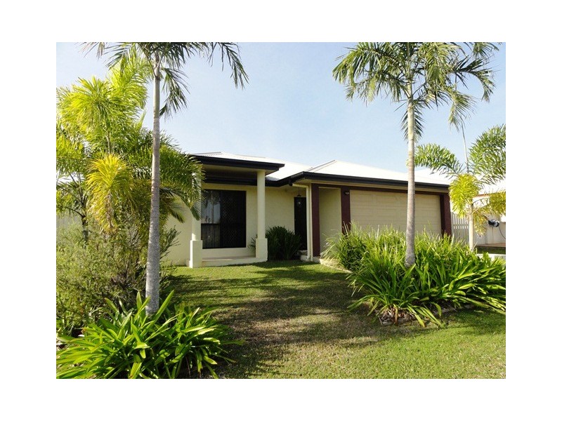 4 Woodwark Drive, Bushland Beach QLD 4818