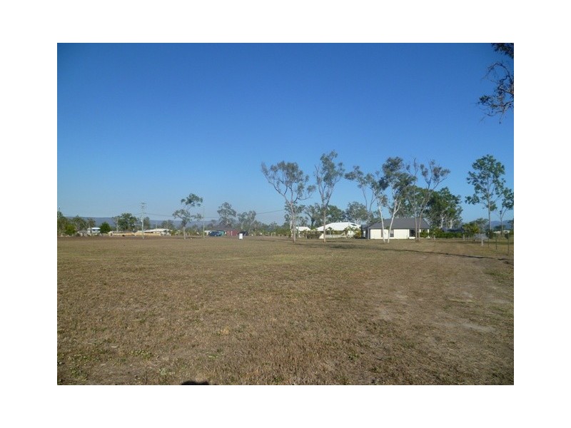 23 Theresa Court, Rupertswood QLD 4817