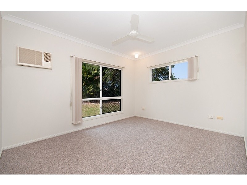 12 Bluebell Way, Kirwan QLD 4817